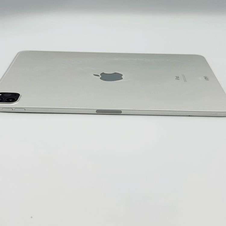 �ڥХåƥ꡼85���iPad Pro 11���������2�����128GB WiFi ����С�