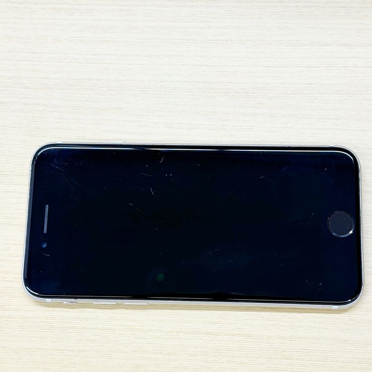 �ڥХåƥ꡼80���iPhone SE ��2���� 64GB �ۥ磻�ȡ�SIM�ե꡼
