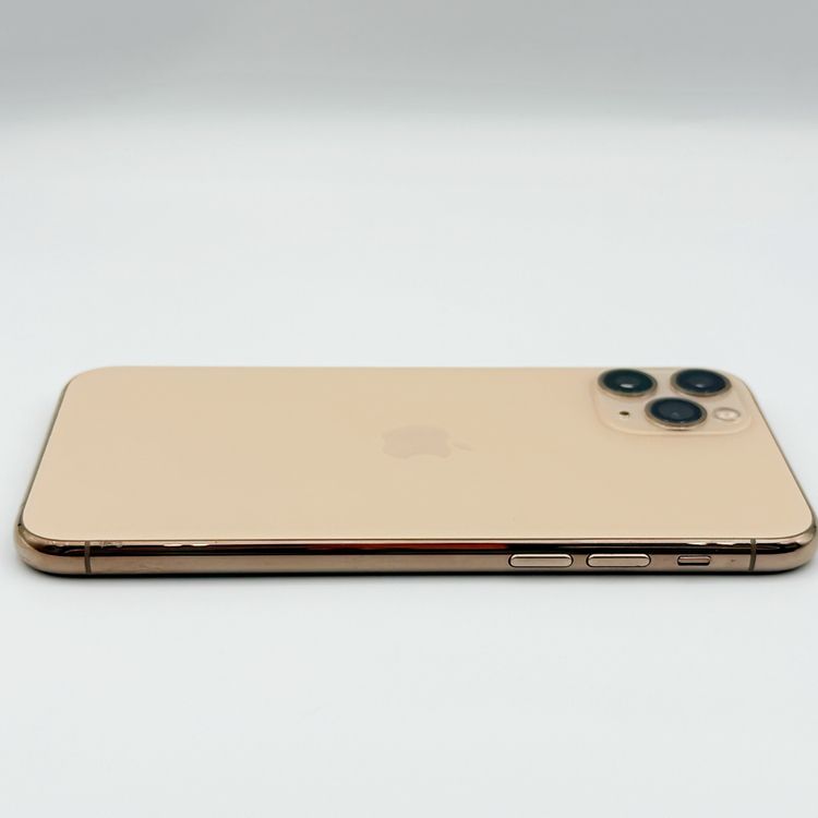 �ڥХåƥ꡼69���iPhone 11 Pro 512GB	Gold docomo