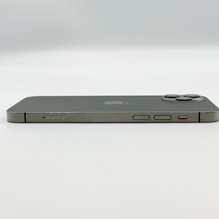 �ڥХåƥ꡼77���iPhone 12 Pro��256GB	Graphite	docomo