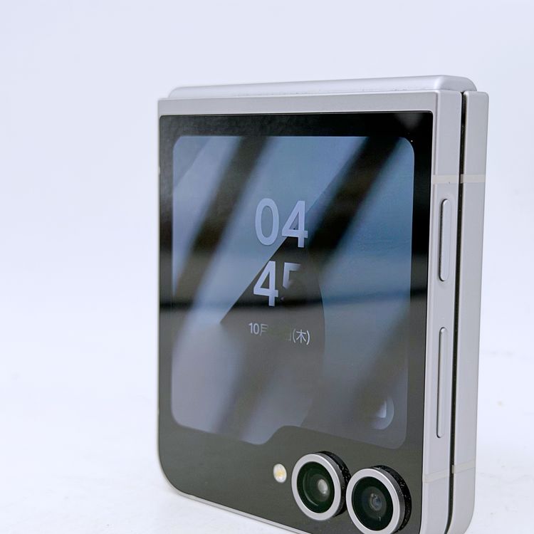 【ジャンク】Galaxy Z Flip6 512GB シルバーシャドウ SM-F741Q