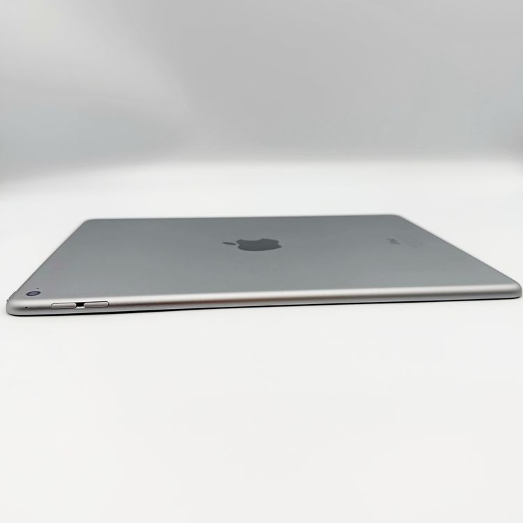 �ڥХåƥ꡼94���iPad Air 2 Wi-Fi��64GB������С�