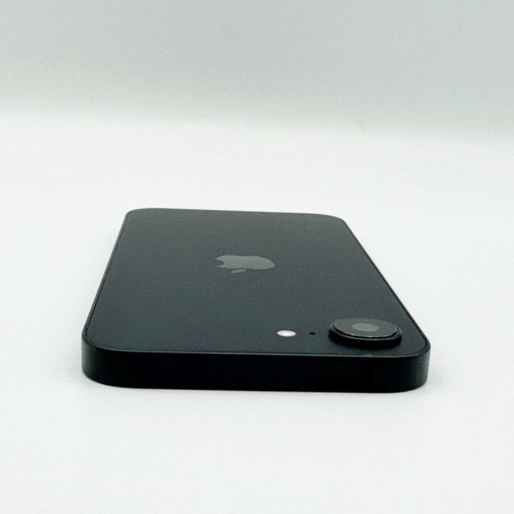 �ڥХåƥ꡼100���iPhone 17e 256GB  �֥�å����֥����ݾڤ���