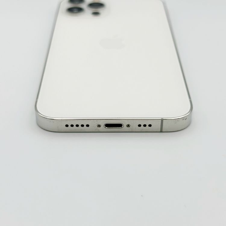 �ڥХåƥ꡼75���iPhone 12 Pro 128GB Silver SoftBank