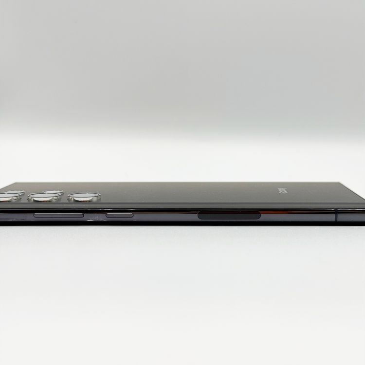 �Хåƥ꡼�ɹ���Galaxy S22 Ultra 256GB �ե���ȥ�֥�å� docomo