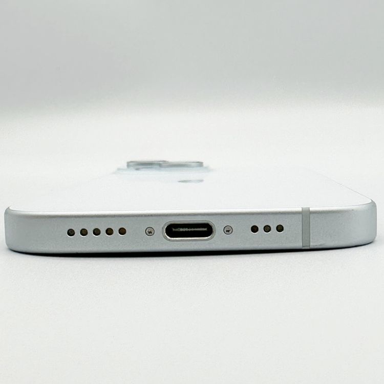 �ڥХåƥ꡼100���iPhone 15 128GB �֥롼 SoftBank