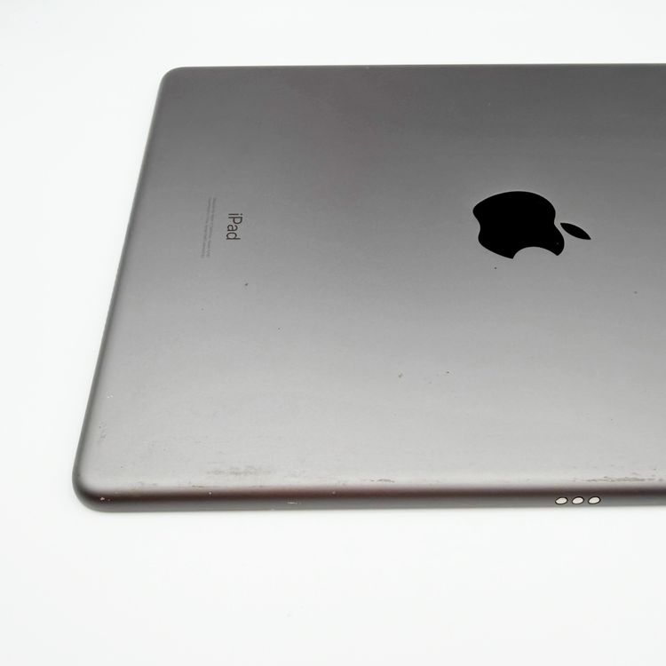 �ڥХåƥ꡼77���iPad ��7���� Wi-Fi��ǥ� 128GB Space Gray