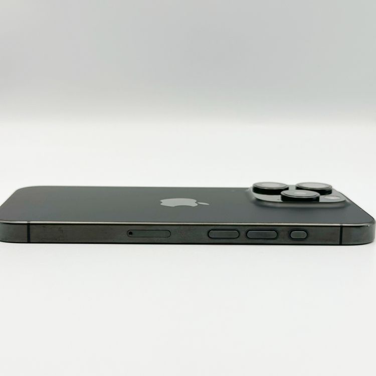 �ڥХåƥ꡼85���iPhone 15  Pro 128GB docomo