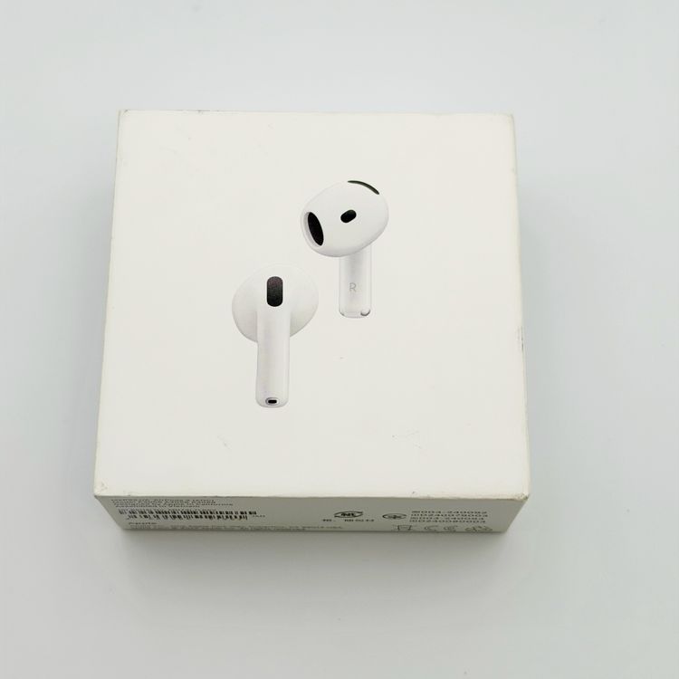 �ڿ���̤������ AirPods 4 (ANC) MXP93J/A
