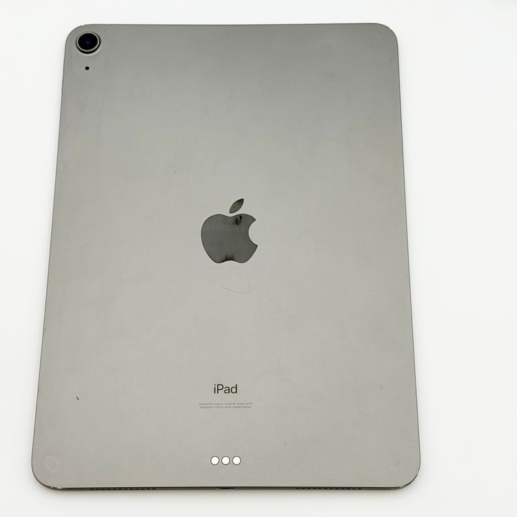 �ڥХåƥ꡼89���iPad Air ��4���� Wi-Fi 64GB ���ڡ������쥤