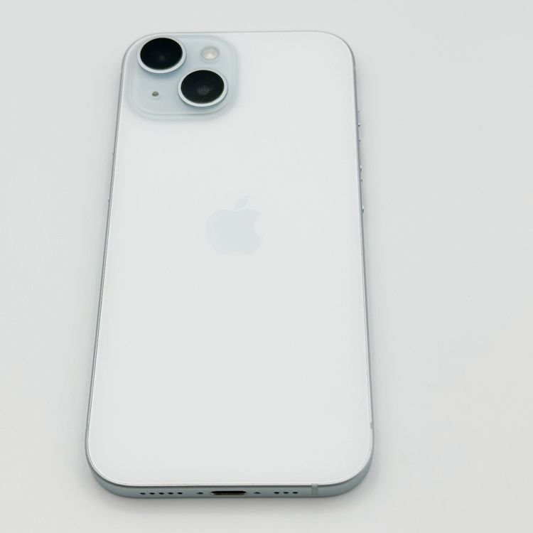 �ڥХåƥ꡼100���iPhone 15 128GB �֥롼 SoftBank