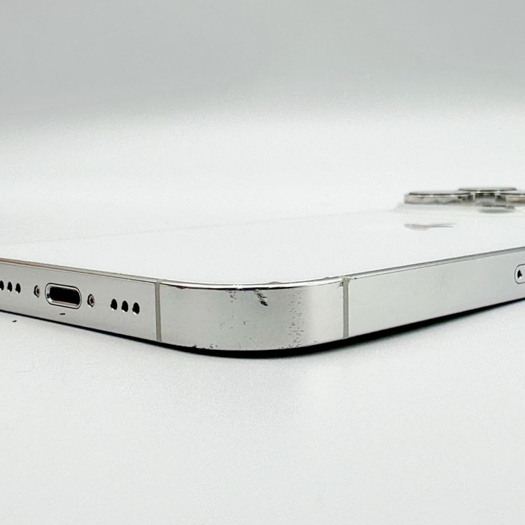 �ڥХåƥ꡼84���iPhone 14 Pro��128GB��docomo