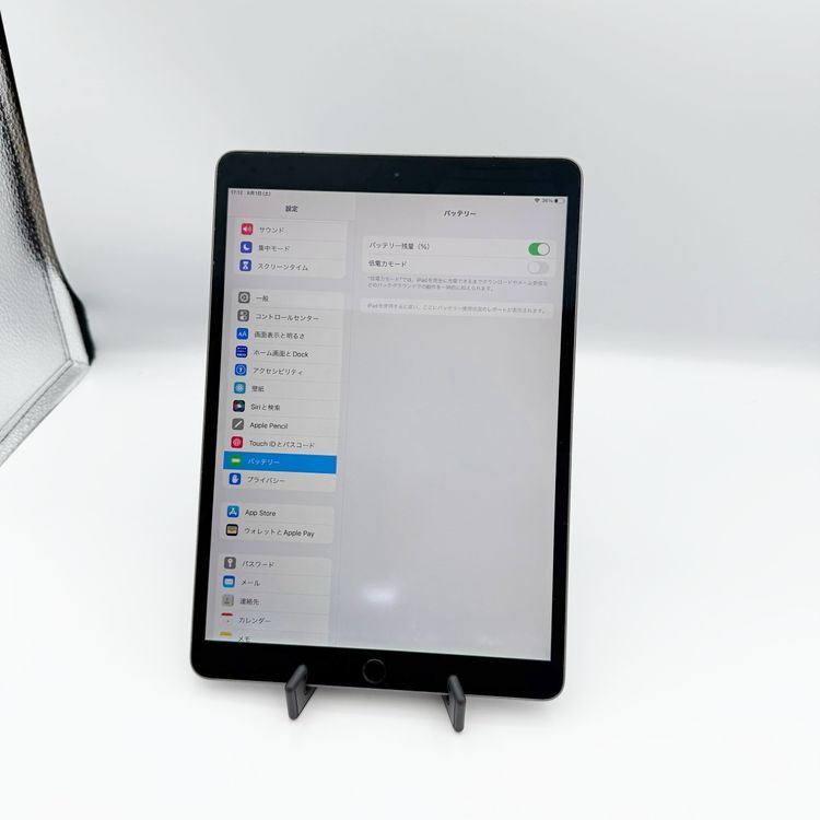 �ڥХåƥ꡼80���iPad Air ��3���� 64GB ���졼 Wi-Fi + Cellular
