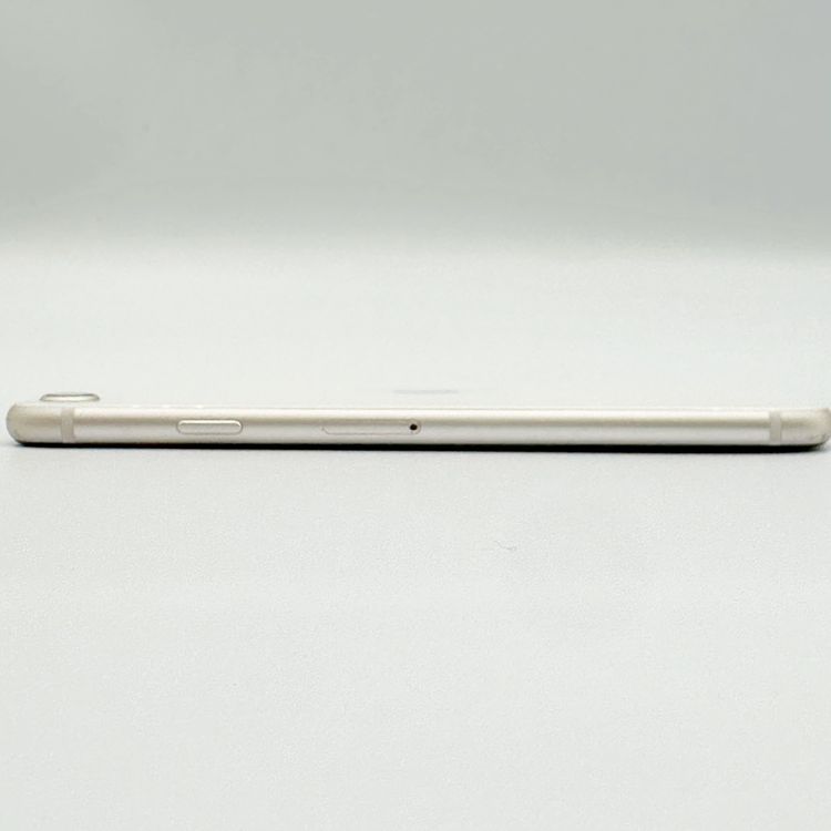 �ڥХåƥ꡼87���iPhone SE (��3����) 64GB SoftBank