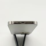 �ڥХåƥ꡼76���iPhone 13 Pro 256GB au Silver