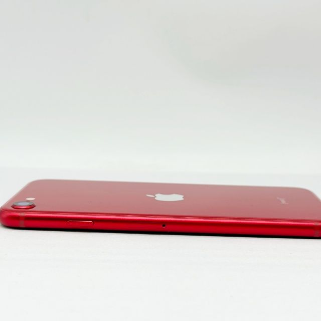 iPhone SE ��3���� 64GB ��å�