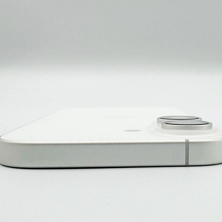 �ڥХåƥ꡼100���iPhone 17 256GB �ۥ磻�ȡ��֥����ݾڤ���