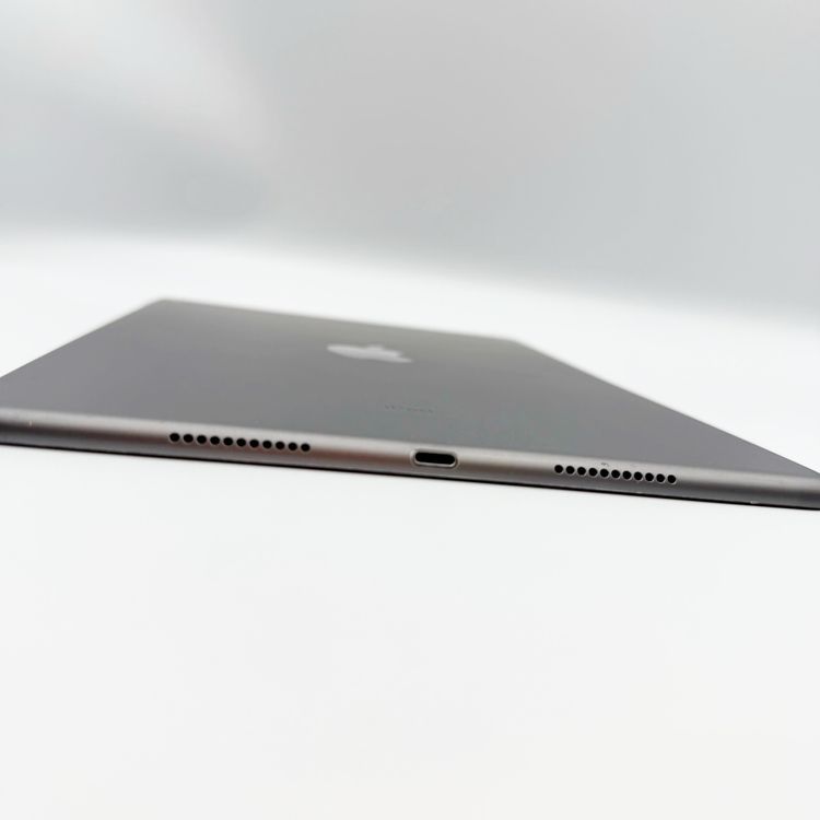 �ڥХåƥ꡼80���iPad Air ��3���� 64GB ���졼 Wi-Fi + Cellular