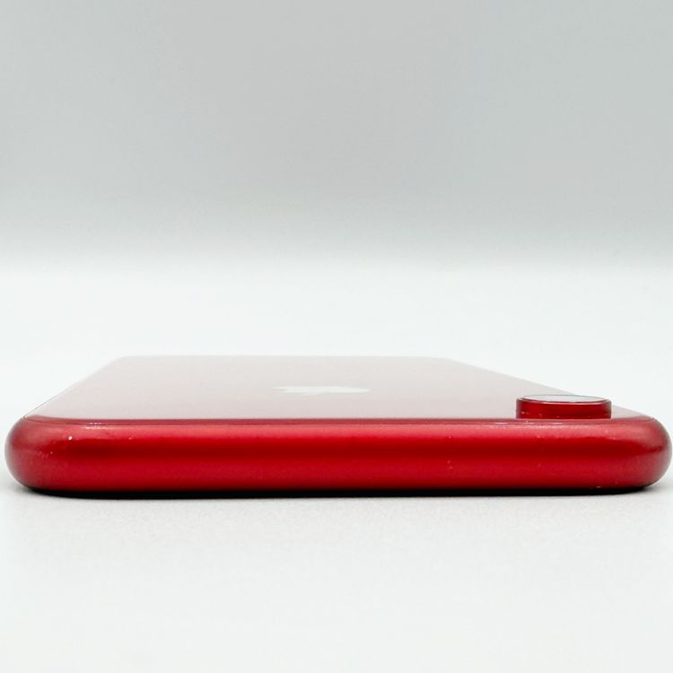 �ڥХåƥ꡼76���iPhone XR 128GB����å� docomo