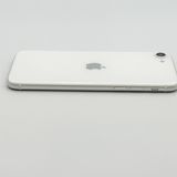 �ڥХåƥ꡼77���iPhone SE (��2����)��64GB	White��docomo