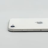 �ڥХåƥ꡼81���iPhone SE (��2����)��64GB	White��docomo