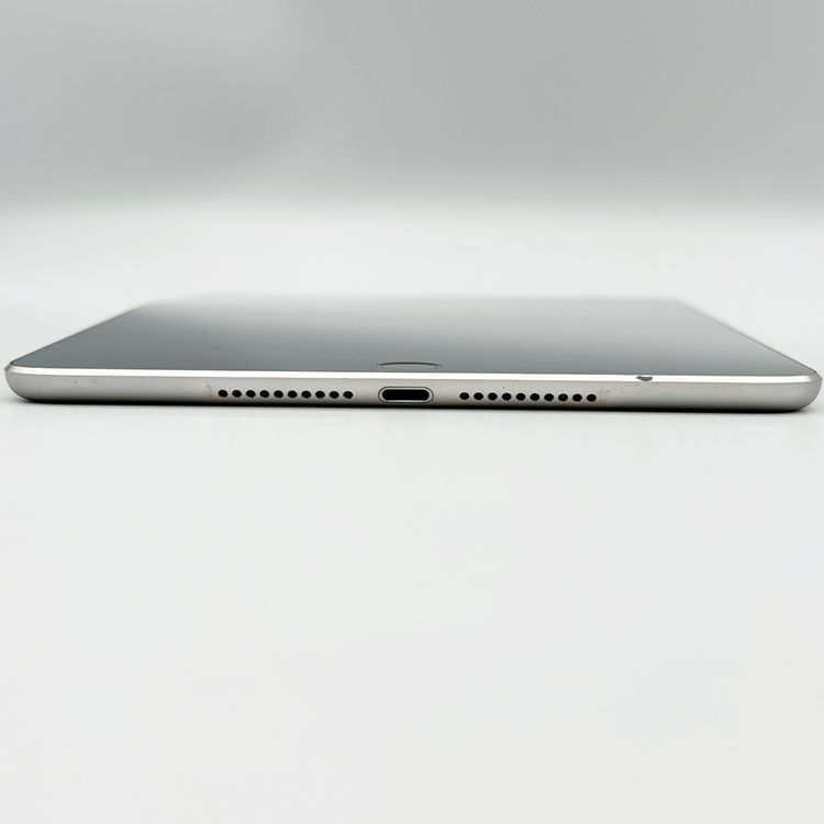 �ڥХåƥ꡼86��� iPad mini4 Wi-Fi��Cellular��64GB au