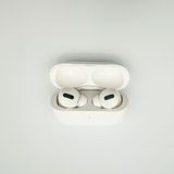 AirPods Pro ��1���� lightning��ǥ� �ۥ磻��