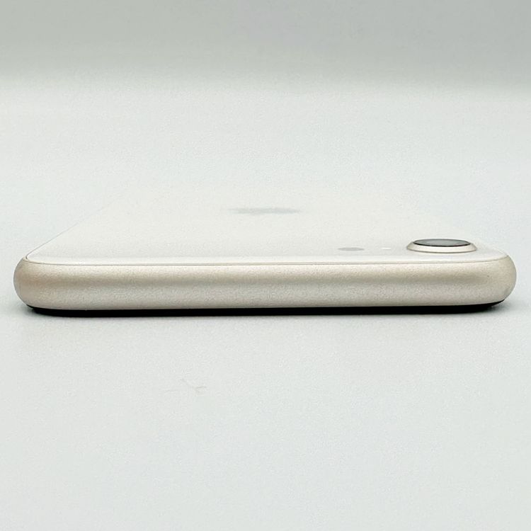 �ڥХåƥ꡼87���iPhone SE (��3����) 64GB SoftBank