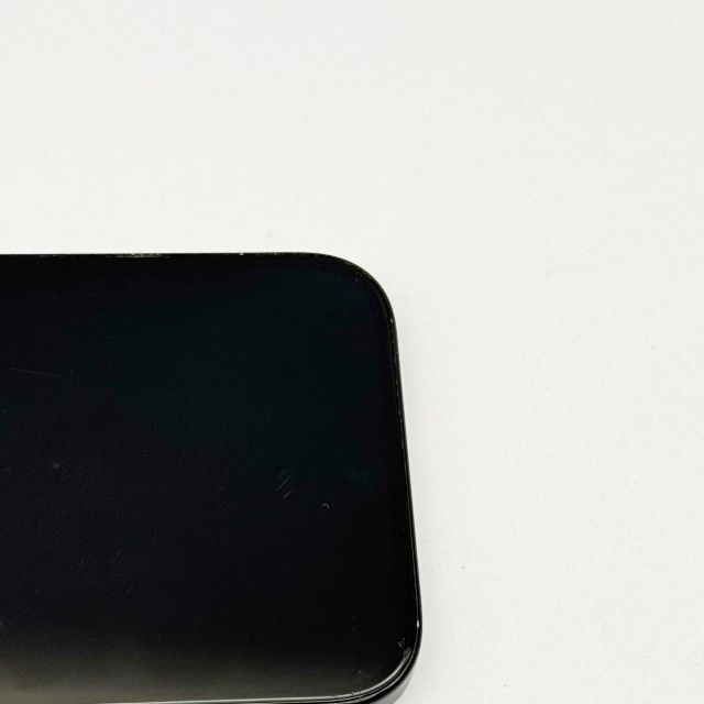 �ڥХåƥ꡼83���iPhone15 128GB �֥�å�