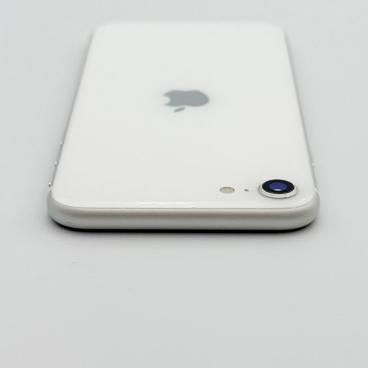 �ڥХåƥ꡼77���iPhone SE (��2����)��64GB	White��docomo