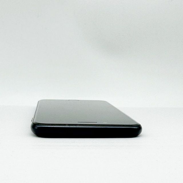 iPhone SE ��3���� 64GB �ߥåɥʥ���