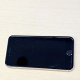 �ڥХåƥ꡼90���iPhone SE ��2���� 128GB �ۥ磻��