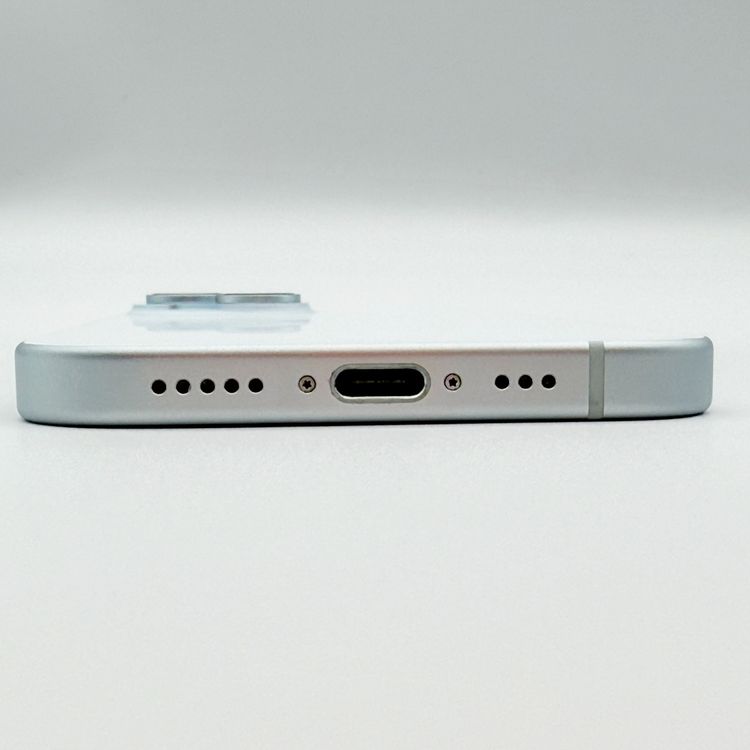 �ڥХåƥ꡼83���iPhone 15 256GB SIM�ե꡼