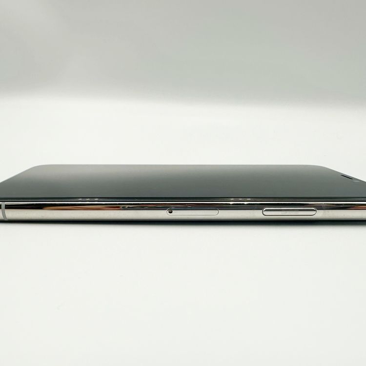 �ڥХåƥ꡼100���iPhoneX 256GB������С���au��SIM�ե꡼