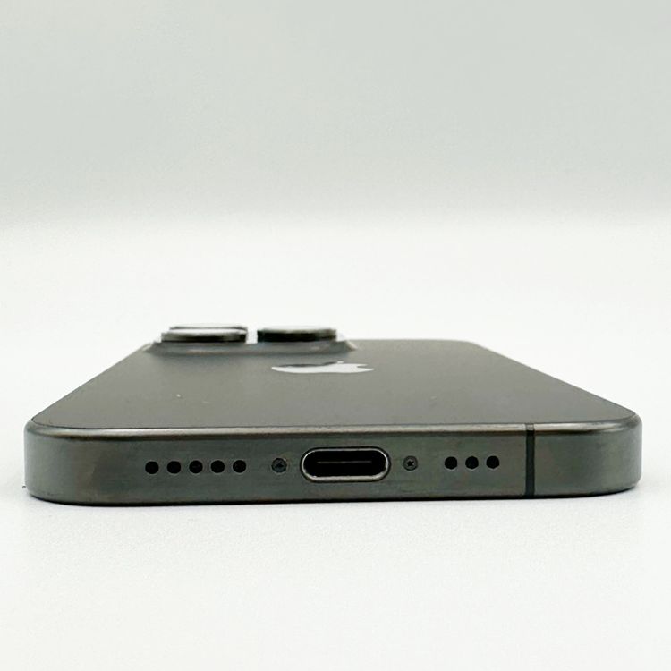 �ڥХåƥ꡼85���iPhone 15  Pro 128GB docomo