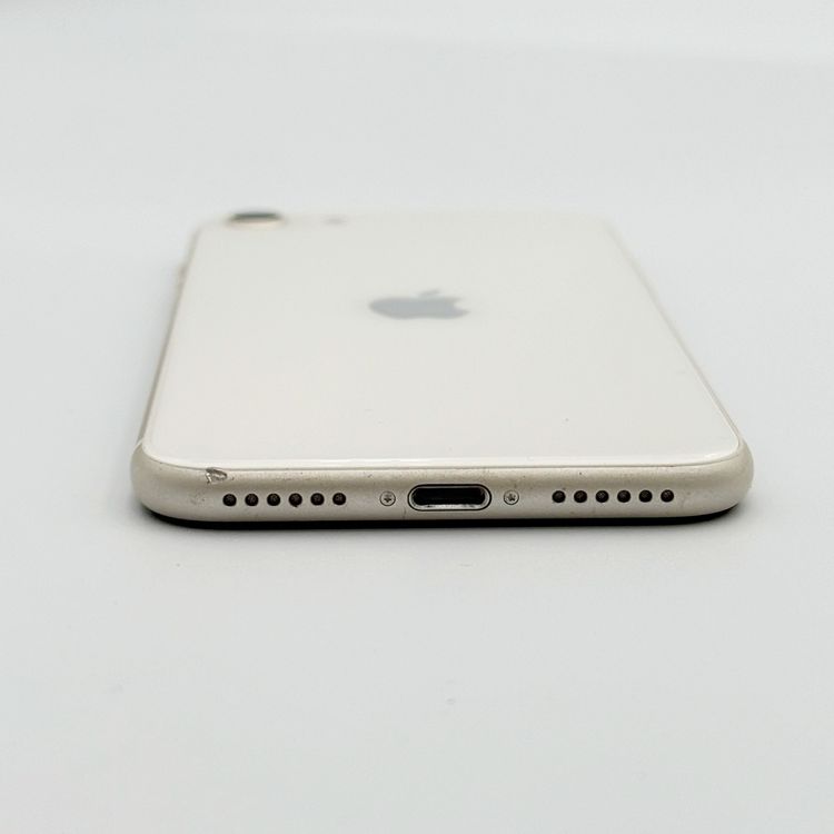 �ڥХåƥ꡼86���iPhone SE (��3����)��64GB	Starlight��docomo