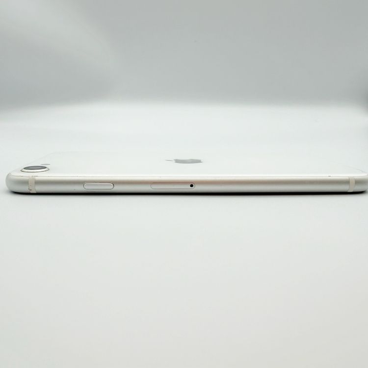 �ڥХåƥ꡼81���iPhone SE ��2���� 64GB �ۥ磻�ȡ�SoftBank