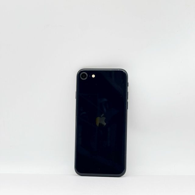 iPhone SE ��3���� 64GB �ߥåɥʥ���