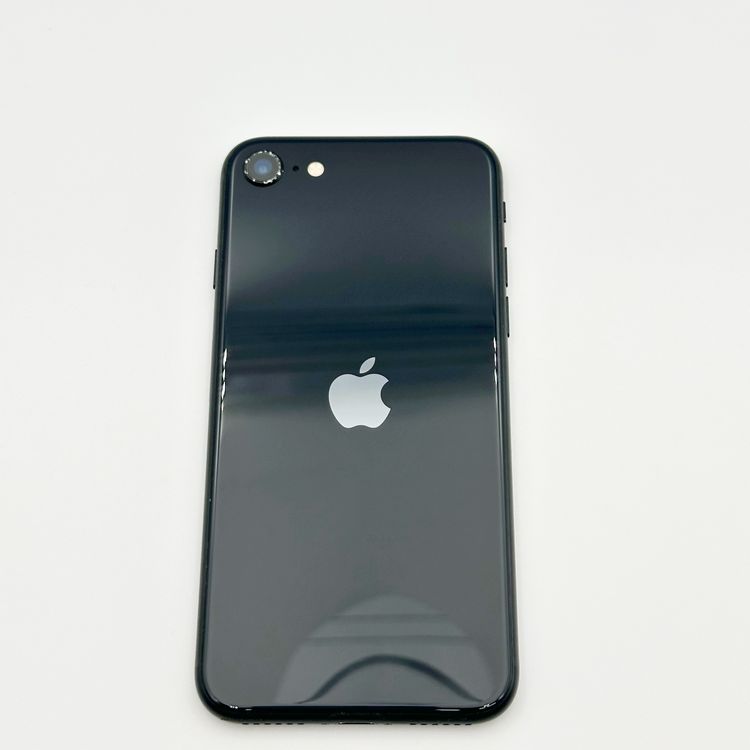 �ڥХåƥ꡼92���iPhone SE (��3����) 64GB SoftBank