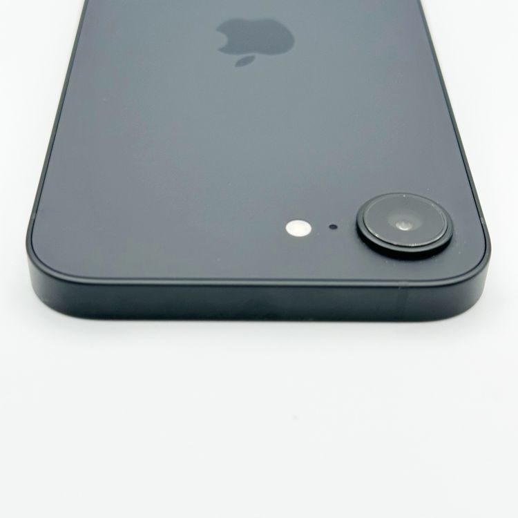 �ڥХåƥ꡼100���iPhone 17e 256GB  �֥�å����֥����ݾڤ���