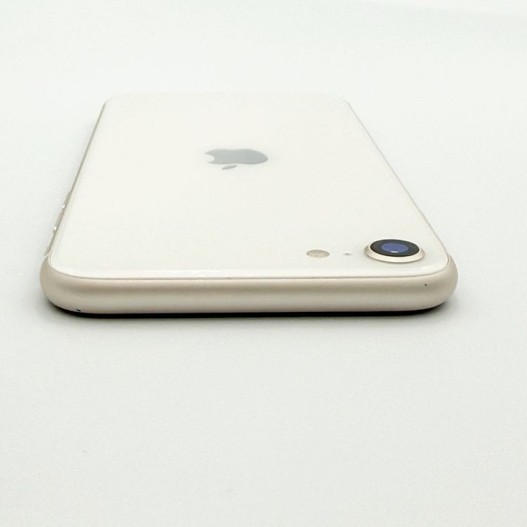 �ڥХåƥ꡼89���iPhone SE (��3����)��64GB	Starlight��docomo