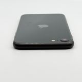 �ڥХåƥ꡼80���iPhone SE (��2����)��64GB	Black��SoftBank