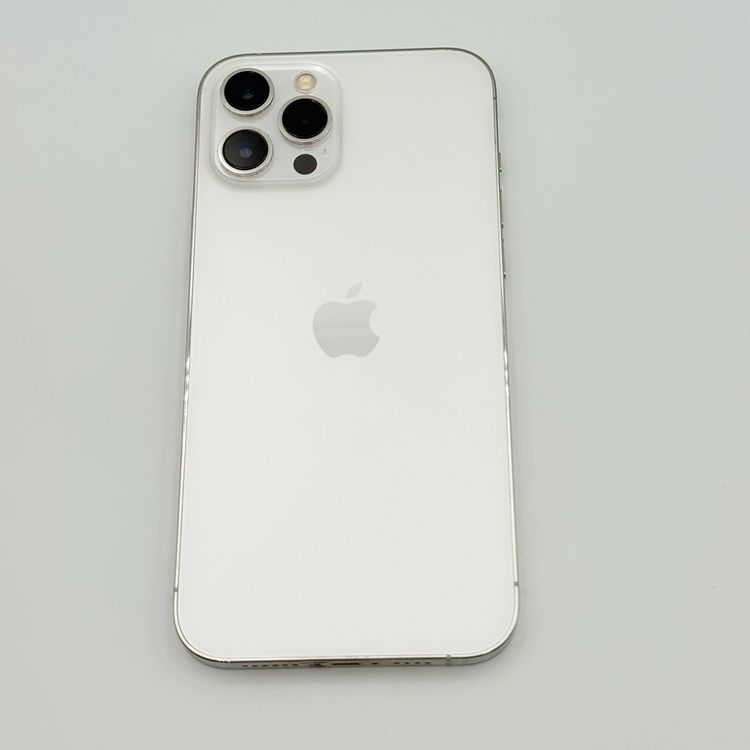 �ڥХåƥ꡼75���iPhone 12 Pro Max��256GB	Silver��docomo