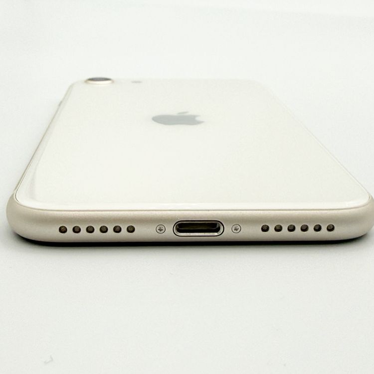�ڥХåƥ꡼89���iPhone SE (��3����)��64GB	Starlight��docomo