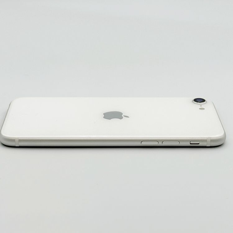 �ڥХåƥ꡼82���iPhone SE (��2����) 64GB White docomo