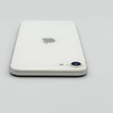 �ڥХåƥ꡼82���iPhone SE (��2����) 64GB White docomo