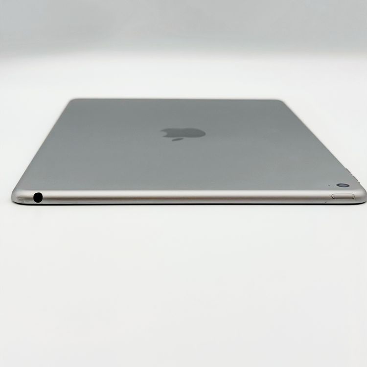 �ڥХåƥ꡼97���iPad Air 2 Wi-Fi��64GB������С�