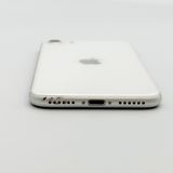 �ڥХåƥ꡼82���iPhone SE (��2����) 64GB White docomo