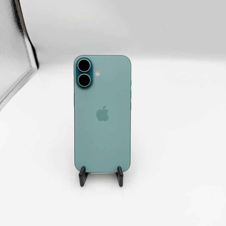 �ڥХåƥ꡼100���iPhone 16 128GB �ƥ����롡SIM�ե꡼
