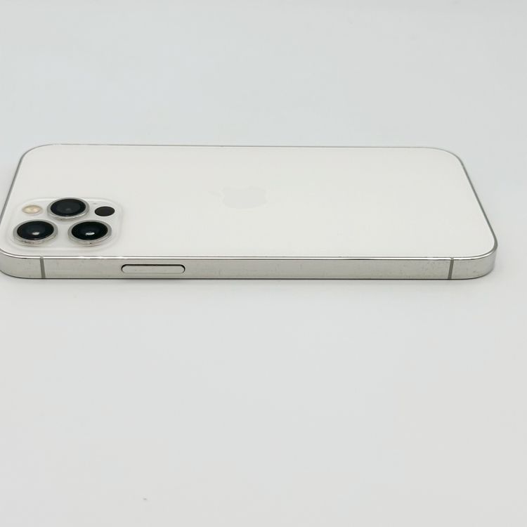 �ڥХåƥ꡼75���iPhone 12 Pro 128GB Silver SoftBank